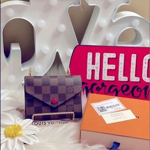 Louis Vuitton VICTORINE WALLET Cerise Red